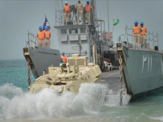 آغاز مانور دریایی عربستان در خلیج فارس،تنگه هرمز و دریای عمان