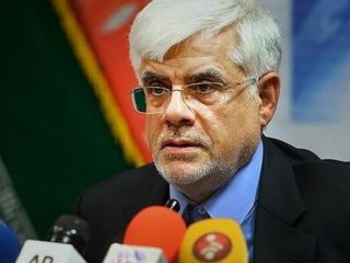 عارف: بیرون کردن اطلاح‌طلبان از حاکمیت به صلاح نظام نیست.