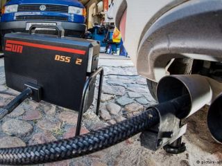 آلمان در راه حذف خودروهای دیزلی و بنزینی تا سال ۲۰۳۰.