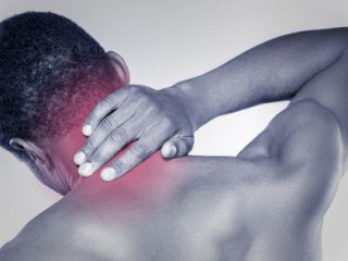 چگونه گرفتگی گردن را در ۶۰ ثانیه بهبود دهیم؟