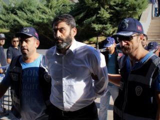 ده‌ها خلبان به ظن ارتباط با جنبش گولن در ترکیه بازداشت شدند