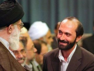 روزنامه جمهوری اسلامی خواهان رسیدگی به پرونده قاری مظنون به تعرض جنسی شد