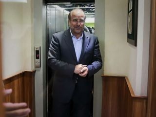 بحث داغ شورا بر سر تخلفات شهرداری تهران؛ قالیباف: چرا پای دختر و همسرم را وسط می کشید