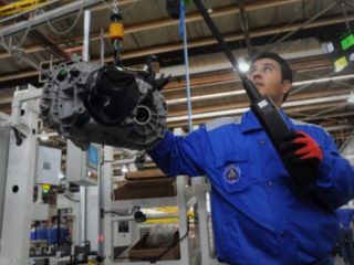 رنو می‌گوید ساخت گیربکس‌هایش را در ایران آغاز کرده است