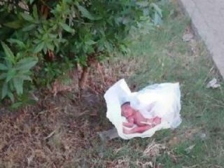 یک گزارش تاسف بار/حراج فرزندان در خیابان‌های شهر!