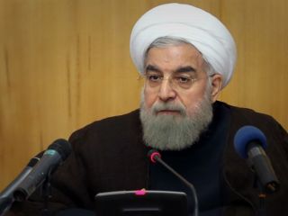 روحانی: برای اجرای قانون اساسی تلاش می‌کنم حتی اگر خوشایند برخی نباشد