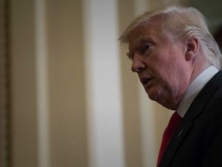 ترامپ و اولاند تلفنی درباره توافق هسته‌ای ایران صحبت کردند