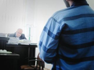 بازداشت مرد متجاوز در روز اعدام شریک جرمش