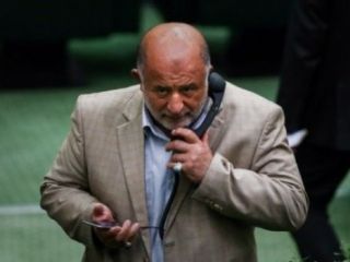 خبرنگاری که گفته‌های جنجالی قاضی پور را منتشر کرد، با شکایت او به اتهامی دیگر به زندان محکوم شد