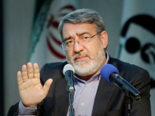 هشدار وزیر کشور در پی لغو سخنرانی علی مطهری در مشهد