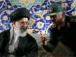 انتقاد فرمانده سپاه از تلاش عده‌ای برای «اصلاح رابطه با آمریکا»