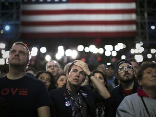 کلینتون در آرای عمومی دومیلیون رای بیشتر از ترامپ دارد