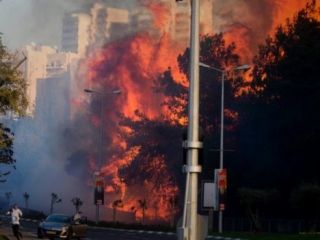 نتانیاهو: اگر آتش‌سوزی‌ها عمدی باشد حمله‌ای تروریستی است