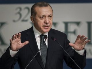 اردوغان اتحادیه اروپا را تهدید کرد که مرزهایش را به روی پناهجویان باز می‌کند