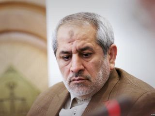 تهدید دادستان تهران: صادقی خود را معرفی کند، وگرنه بازداشت خواهد شد