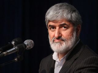 امام جمعه کرمان خواستار لغو سخنرانی مطهری در این شهر شد
