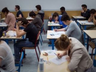 مارین لوپن: تحصیل رایگان برای مهاجران غیرقانونی ممنوع شود