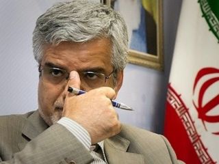 عذرخواهی محمود صادقی از 'اظهارات نسبتا تند' خود علیه صادق لاریجانی در شیراز