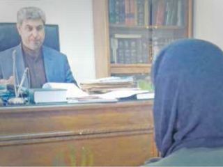 دو ازدواج شکست خورده زن جوان