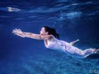 ماه عسل در ۴ متری زیر آب.