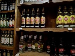 پیشنهاد کوبا به جمهوری چک: به‌جای طلب‌تان مشروب بگیرید