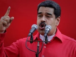 رئیس‌جمهوری ونزوئلا، رئیس‌جمهوری آرژانتین را 'بزدل' خواند