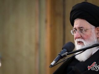 علم الهدی: هر جریانی در مقابل رهنمودهای رهبری مساوی با کفر و شرک است / اطاعت‌پذیری محض از ایشان بر ما واجب است