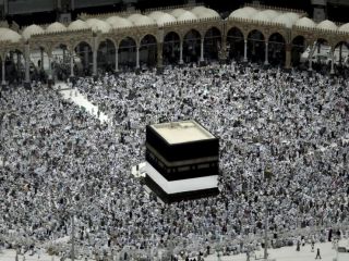 دعوت عربستان سعودی از ایران برای گفت و گو درباره حج سال آینده