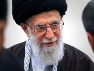 خبرگزاری‌های نزدیک به سپاه خبر دیدار خامنه‌ای با خانواده هاشمی رفسنجانی را حذف کردند