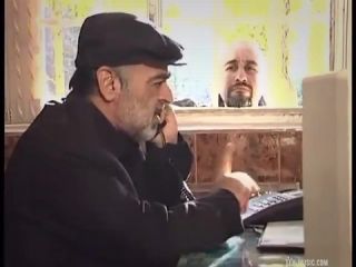 بخشی از یک سریال طنز ایرانی با شرکت عطاران و حمید لولایی