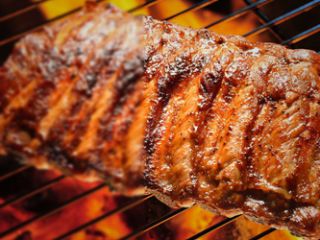 ۹ عادتی که باعث افزایش خطر سرطان معده می شود