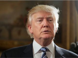 ترامپ: ایران در حال به زانو در آمدن و فروپاشی بود، برجام آن را نجات داد