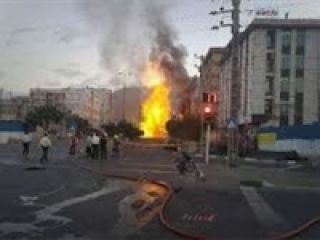 اورژانس: ریزش یک ساختمان در تهران/ حادثه دیدگان زیر آوار مانده‌اند