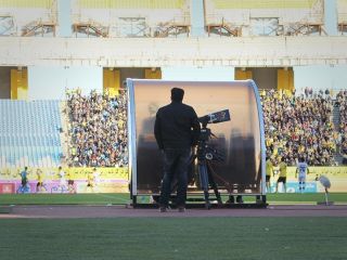 ورود دوربین‌های تلویزیونی به استادیوم‌ها ممنوع شد