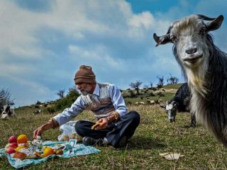 لحظه تحویل سال نو با ایرانیان.