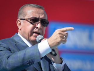 رجب طیب اردوغان به اقلیم کردستان: پرچم خود را در شهر کرکوک پایین بیاورید