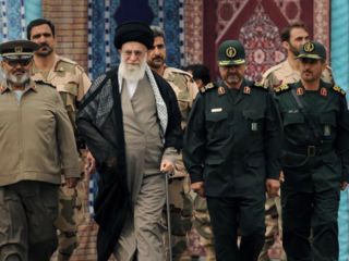 کارشناسان: بودجه ۱۳۹۶ ایران هدیه ای است به سپاه پاسداران