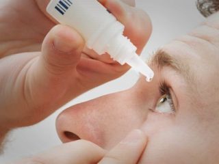 درمان خشکی چشم در فصل بهار