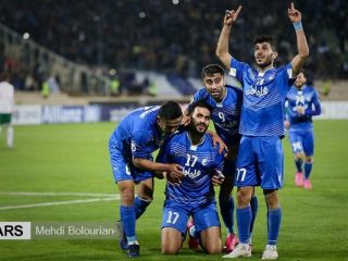 استقلال بدون سرمربی به دنبال برد چهاردهم/تقابل قلعه‌نویی و مرفاوی