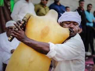 از احساس نی‌انبان تا زنی‌که دین را از سیاست جدا می‌کند.