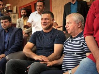 مراسم معارفه علی دایی در حضور علی پروین برگزار شد + ویدیو