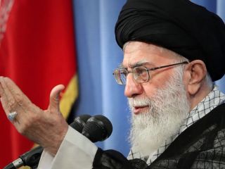 آیت‎‌الله خامنه‌ای با همه‌پرسی کردستان عراق مخالفت کرد