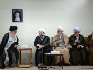 تجلیل آیت الله خامنه ای از صادق لاریجانی