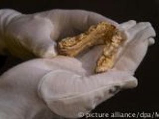 دندان بلغاری، فَک یونانی و حل معمای دودمان انسان.