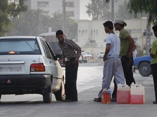 نماینده مجلس: از نیروی انتظامی خواسته‌ایم به سوخت‌بران شلیک نکند.