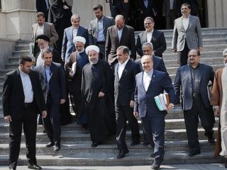 کابینه کماکان 