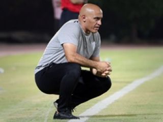 لغات جدیدی که سرمربی استقلال وارد ادبیات فوتبال ایران کرده است/ دایره‌المعارف علی‌منصور!