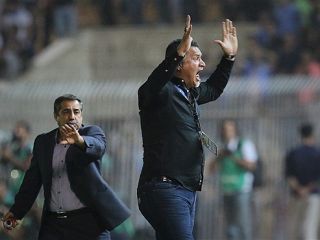 علی دایی: الاهلی با رونالدو هم حریف پرسپولیس نمی شود!