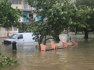 ایرما بخش بزرگی از میامی را زیر آب برد
