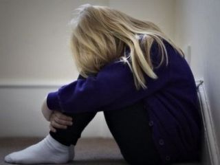 'افزایش شدید' خودآزاری در میان دختران نوجوان بریتانیایی